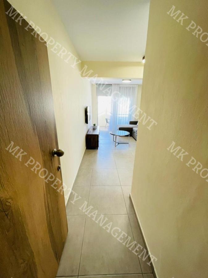 Milos City Center Apts No.34 Larnaca Exteriör bild