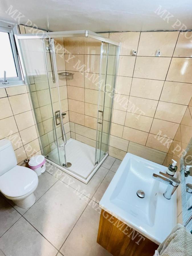 Milos City Center Apts No.34 Larnaca Exteriör bild