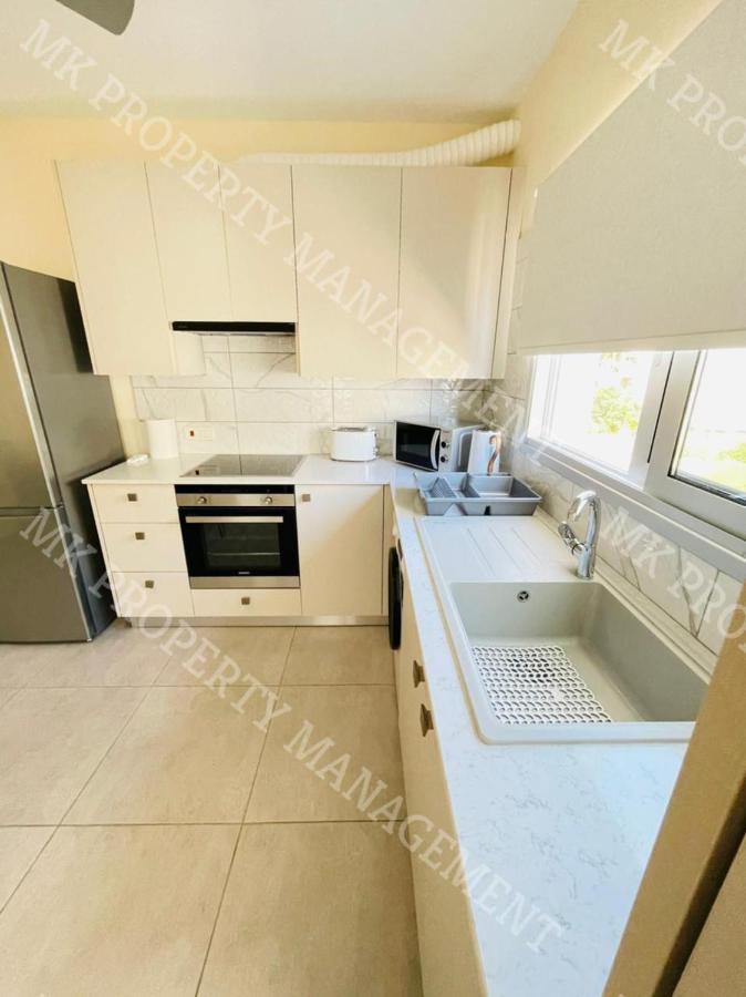 Milos City Center Apts No.34 Larnaca Exteriör bild