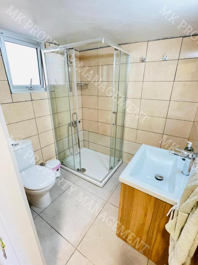 Milos City Center Apts No.34 Larnaca Exteriör bild