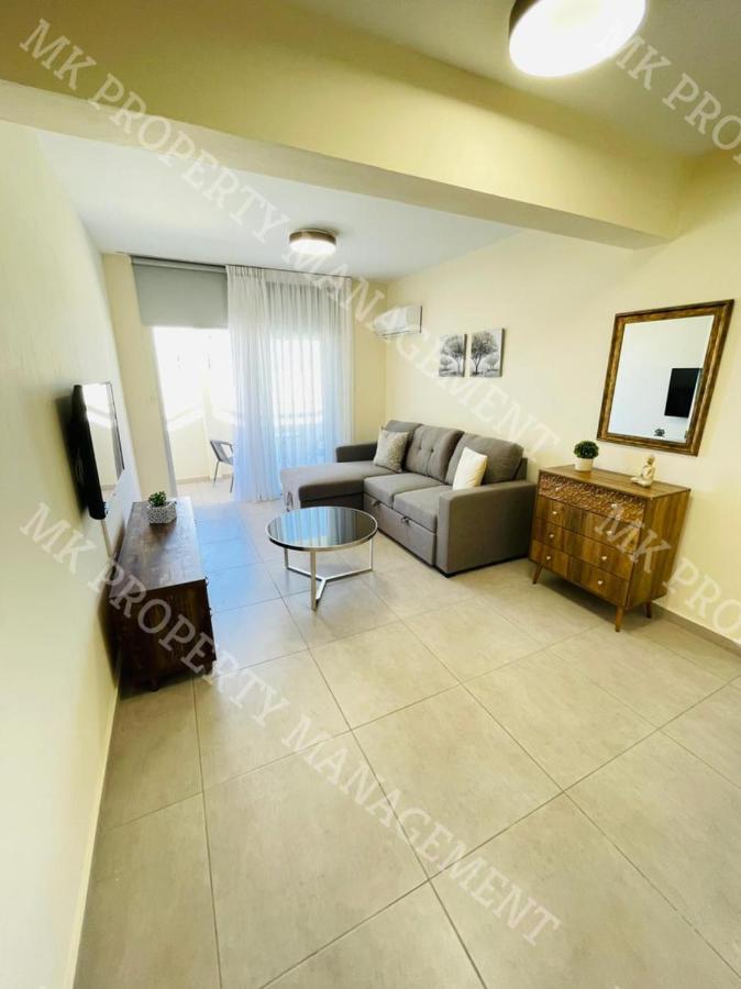 Milos City Center Apts No.34 Larnaca Exteriör bild