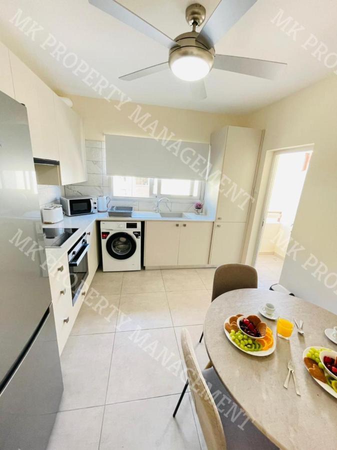 Milos City Center Apts No.34 Larnaca Exteriör bild
